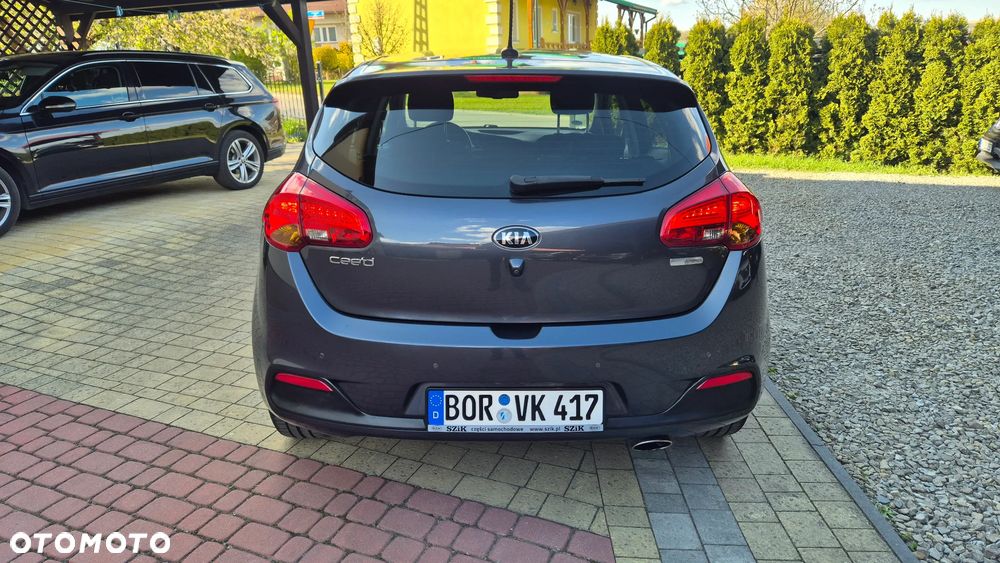 Kia Ceed 1.4 Business Line - 12