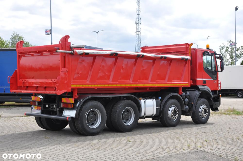 Iveco 410 TRAKKER 8x4 3 STR KIPER HYDROBURTA NOWE SPRZĘGŁO - 9