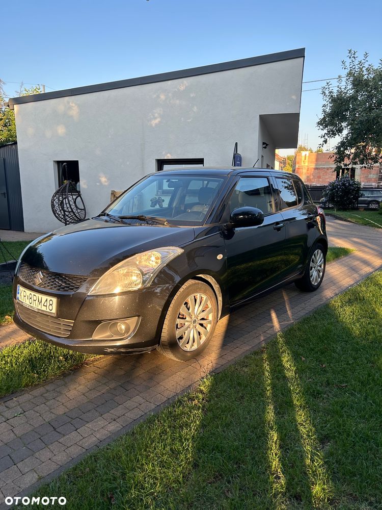 Suzuki Swift 1.2 Premium - 2