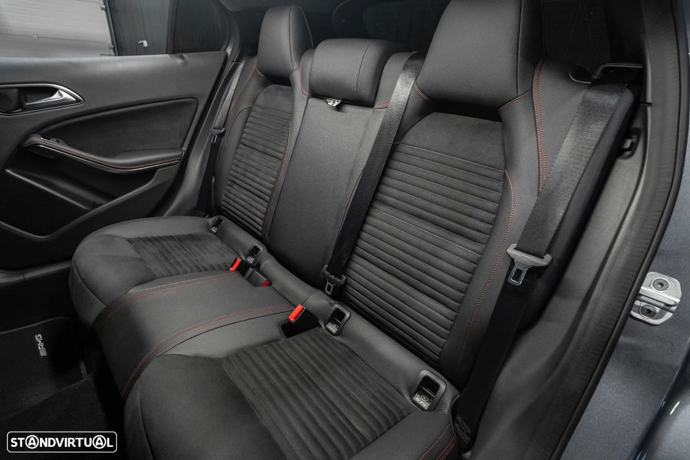 Mercedes-Benz GLA 180 AMG Line Aut. - 25