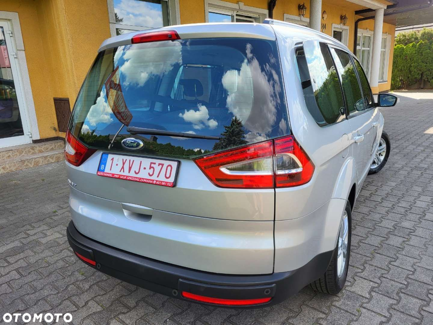 Ford Galaxy - 22