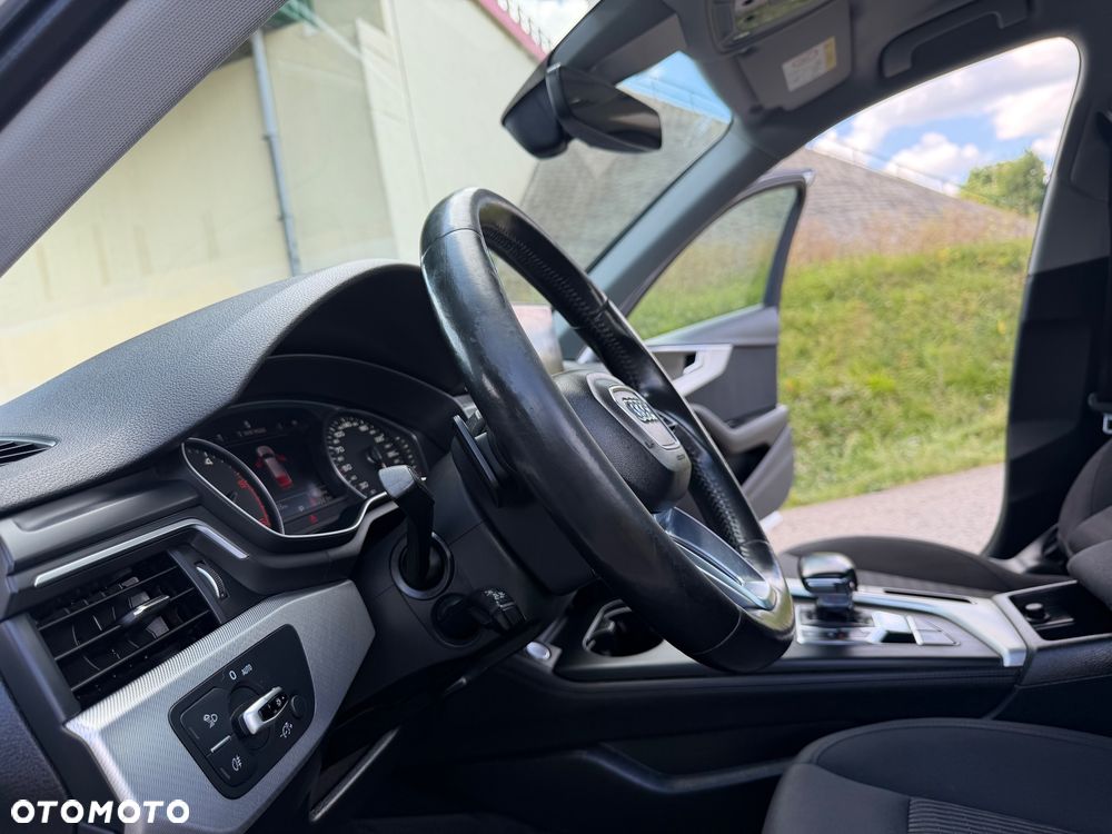 Audi A4 Avant 2.0 TDI S tronic - 27