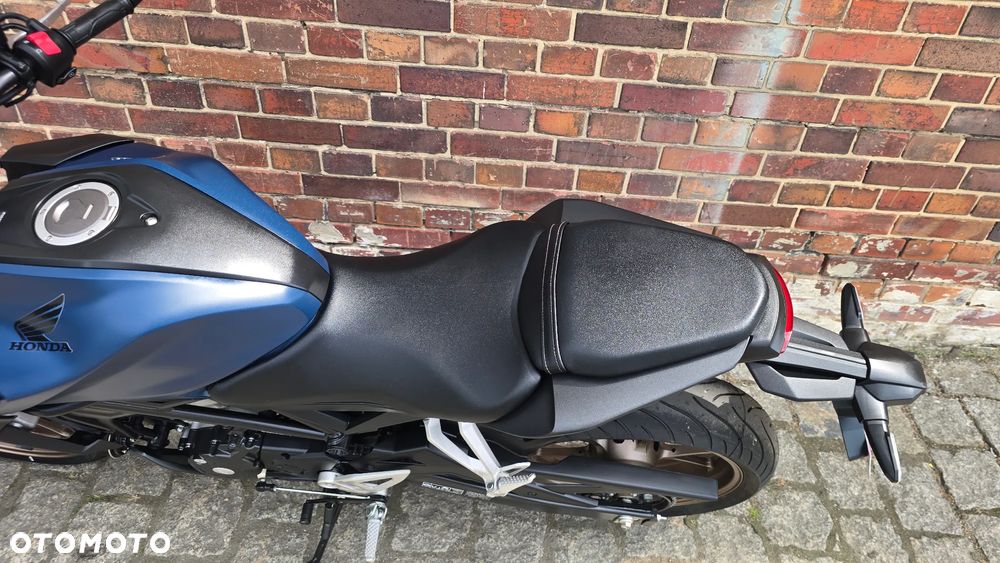 Honda CB - 13