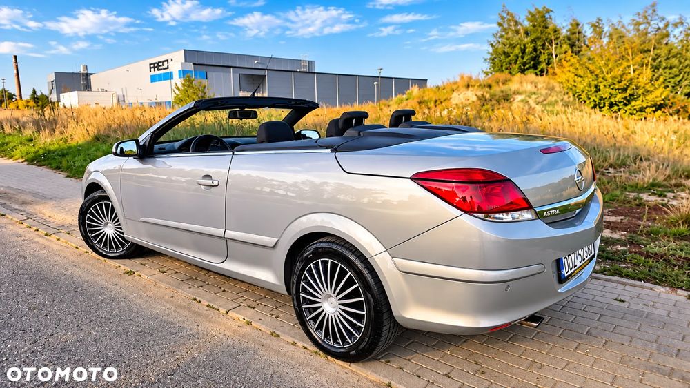 Opel Astra 2008 photo 3