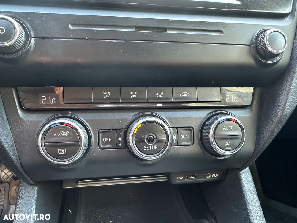 Skoda Octavia 1.6 TDI AMBITION - 10