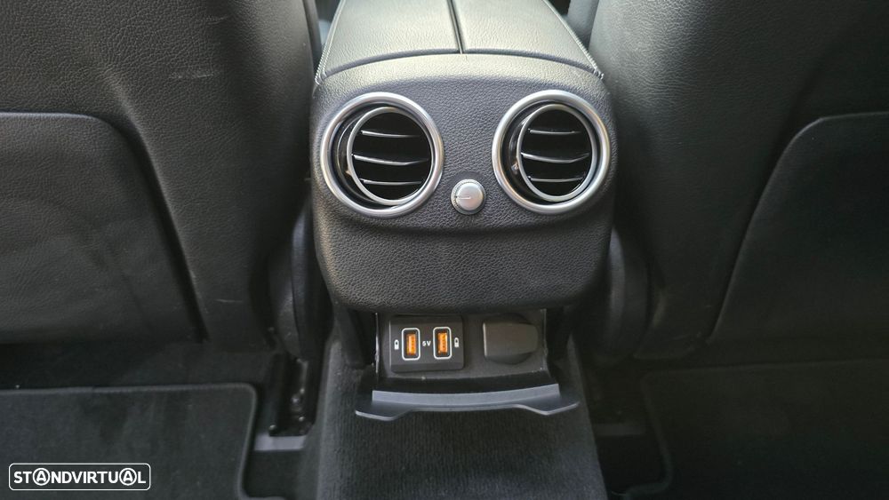 Mercedes-Benz C 200 - 54