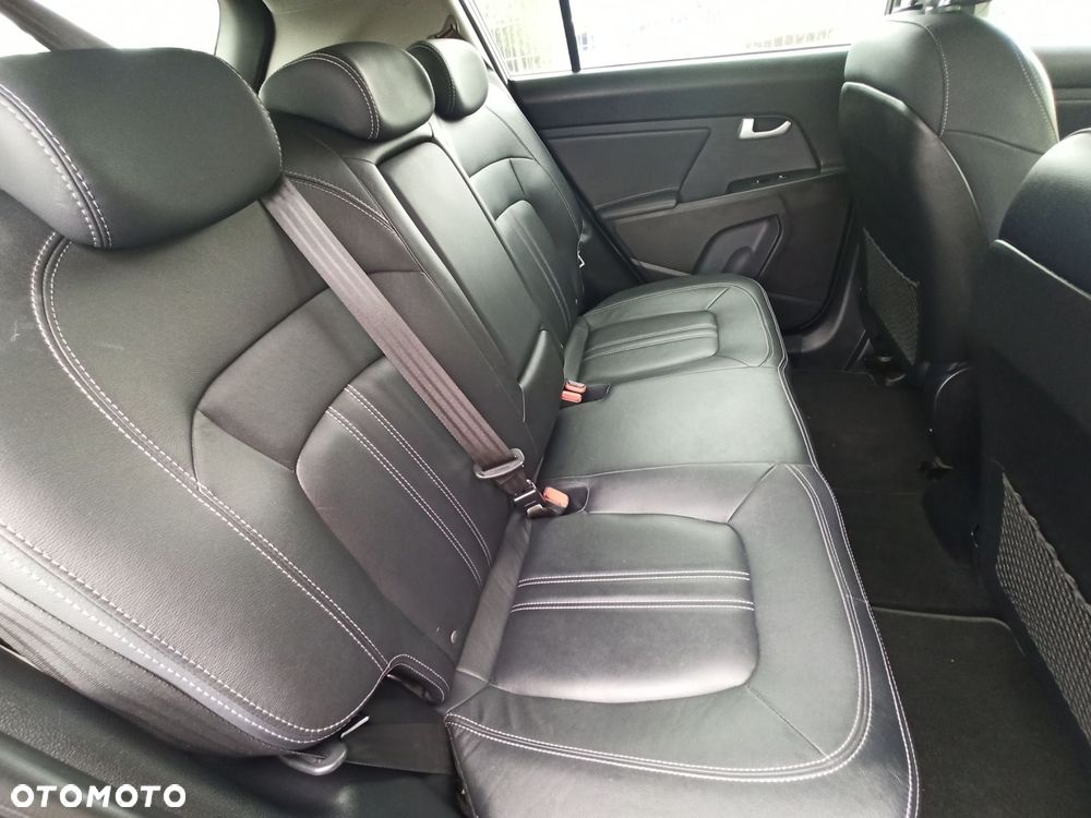 Kia Sportage - 11