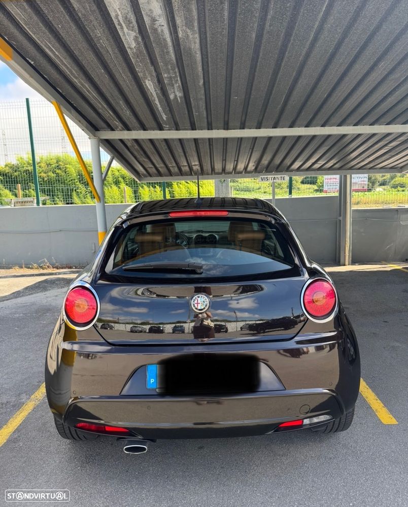 Alfa Romeo MiTo 1.3 JTDM Distinctive - 1