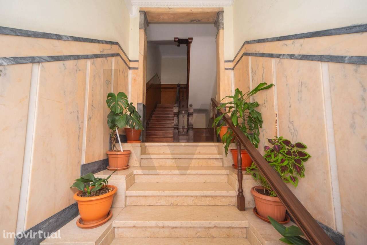 Apartamento T2+1 com 2 Wc´s na Rua Atriz Virgínia, Areeiro. - Grande imagem: 3/25