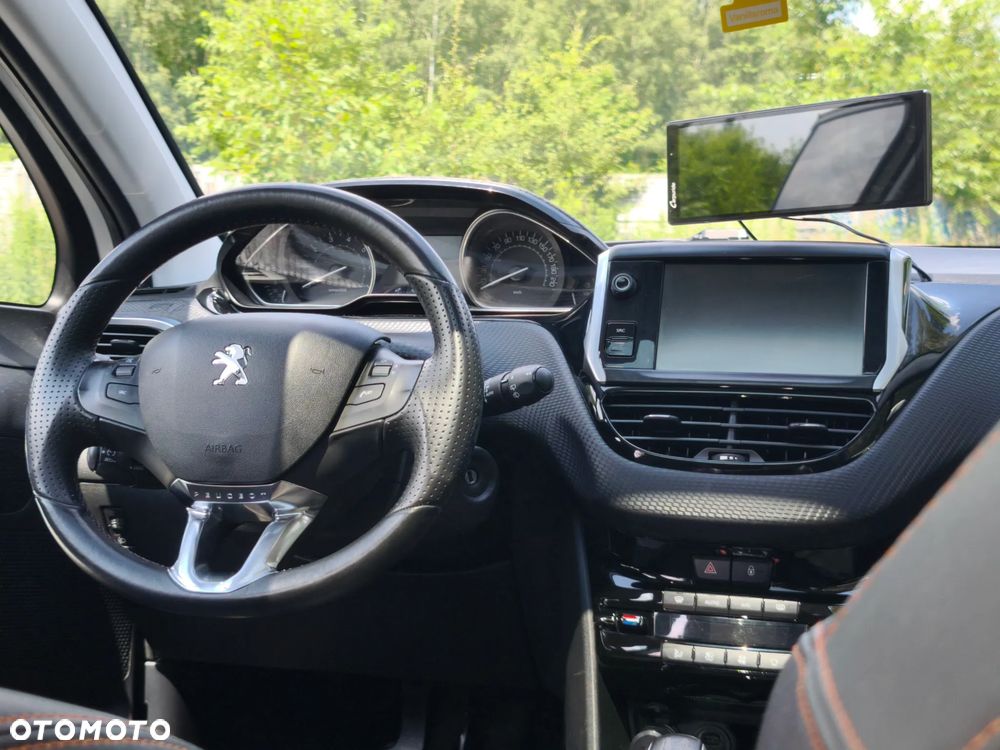 Peugeot 2008 1.2 Pure Tech Crossway S&S - 18