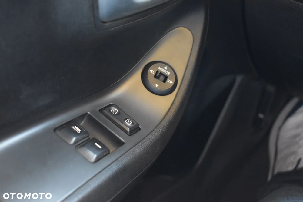 Kia Picanto 1.0 M - 32