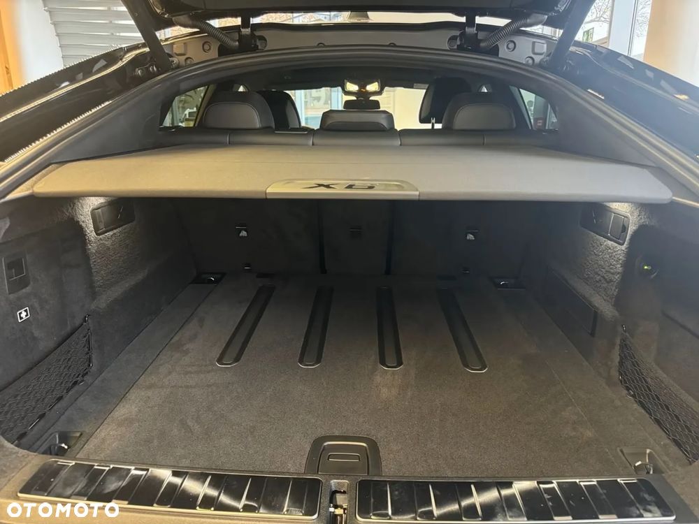 BMW X6 - 28