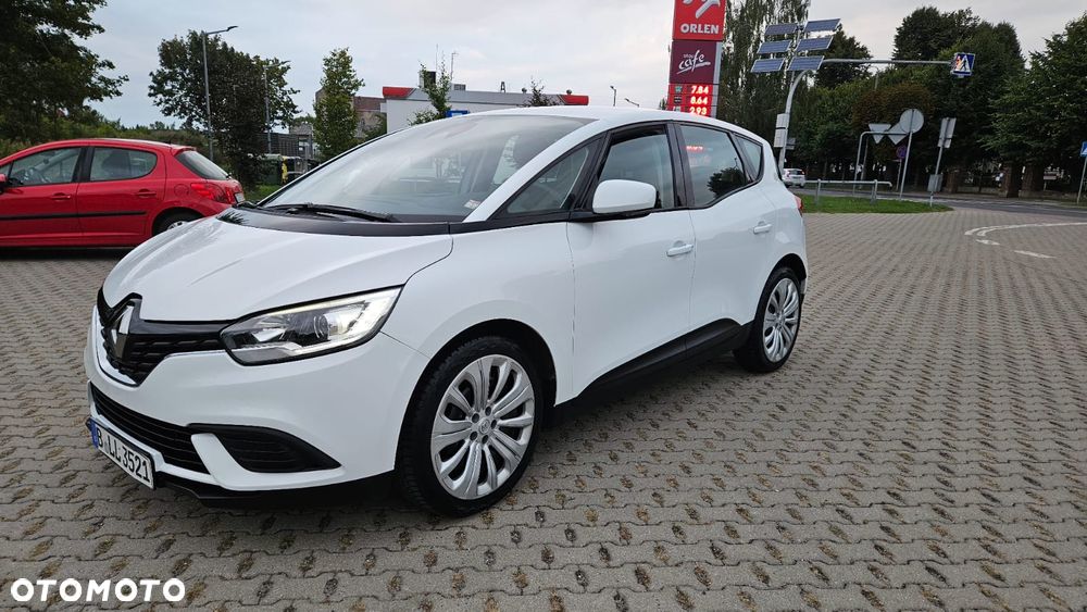 Renault Scenic - 18