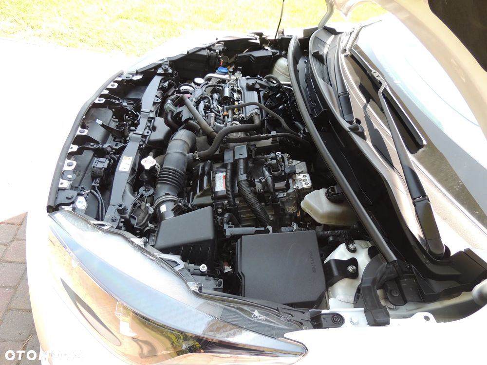 Toyota Yaris Hybrid 1.5 Comfort - 24