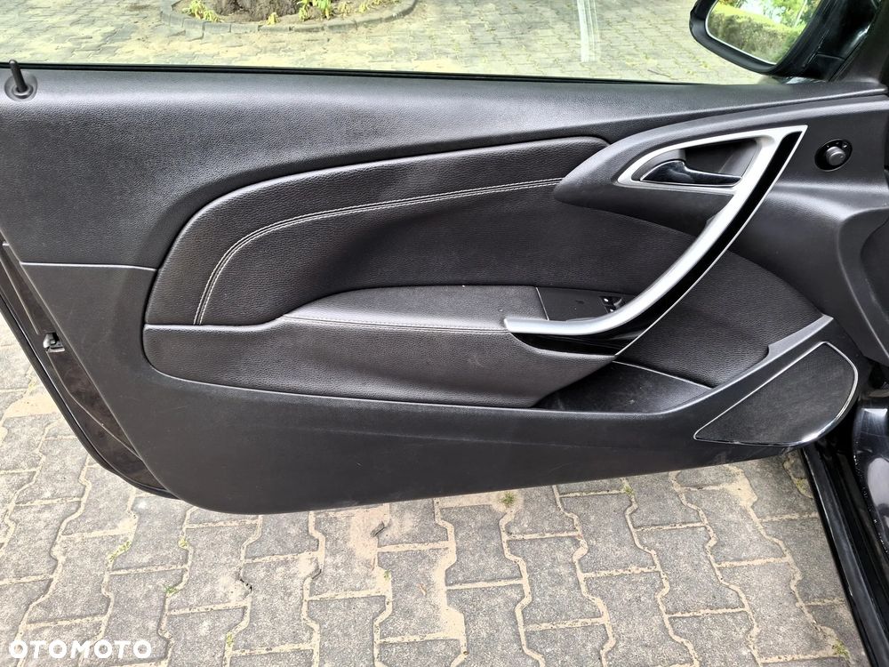 Opel Astra 2.0 CDTI Sport S&S - 11