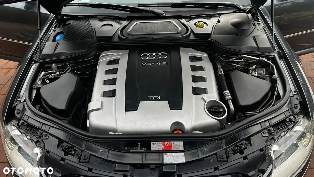 Audi A8 4.2 TDI DPF Quattro - 22