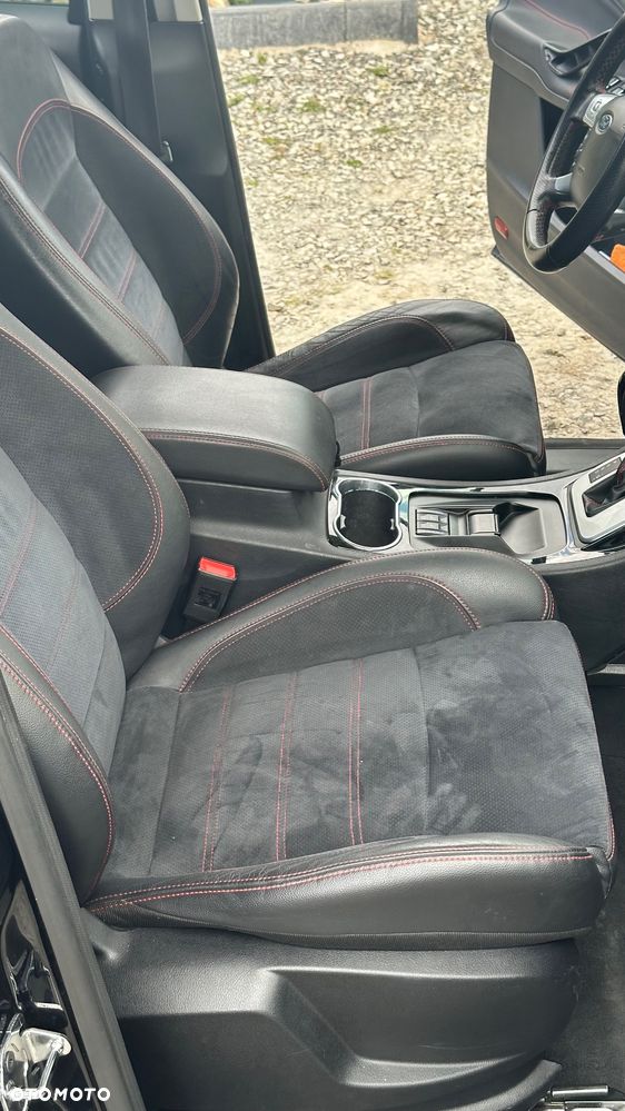 Ford S-Max 2.0 TDCi DPF Titanium - 15