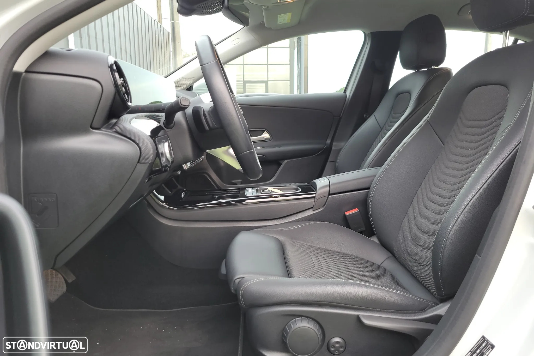 Mercedes-Benz A 200 Standard - 14