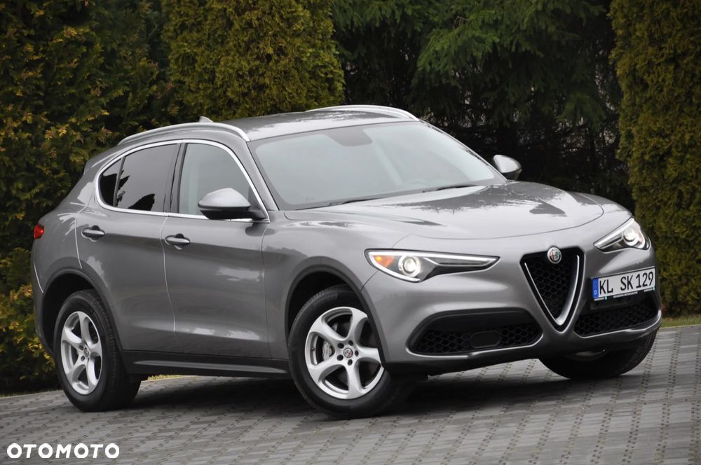 Alfa Romeo Stelvio 2.0 Turbo 16V AT8-Q4 Executive - 9