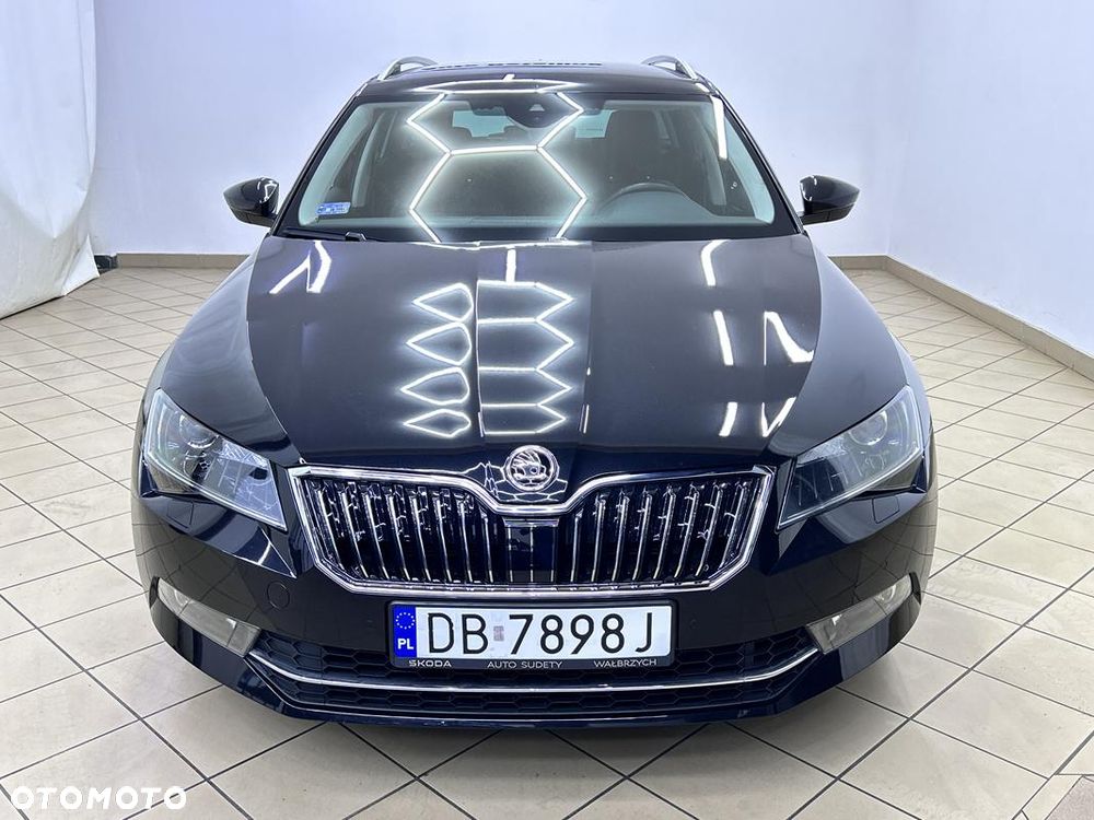Skoda Superb 2.0 TSI 4x4 L&K DSG - 5