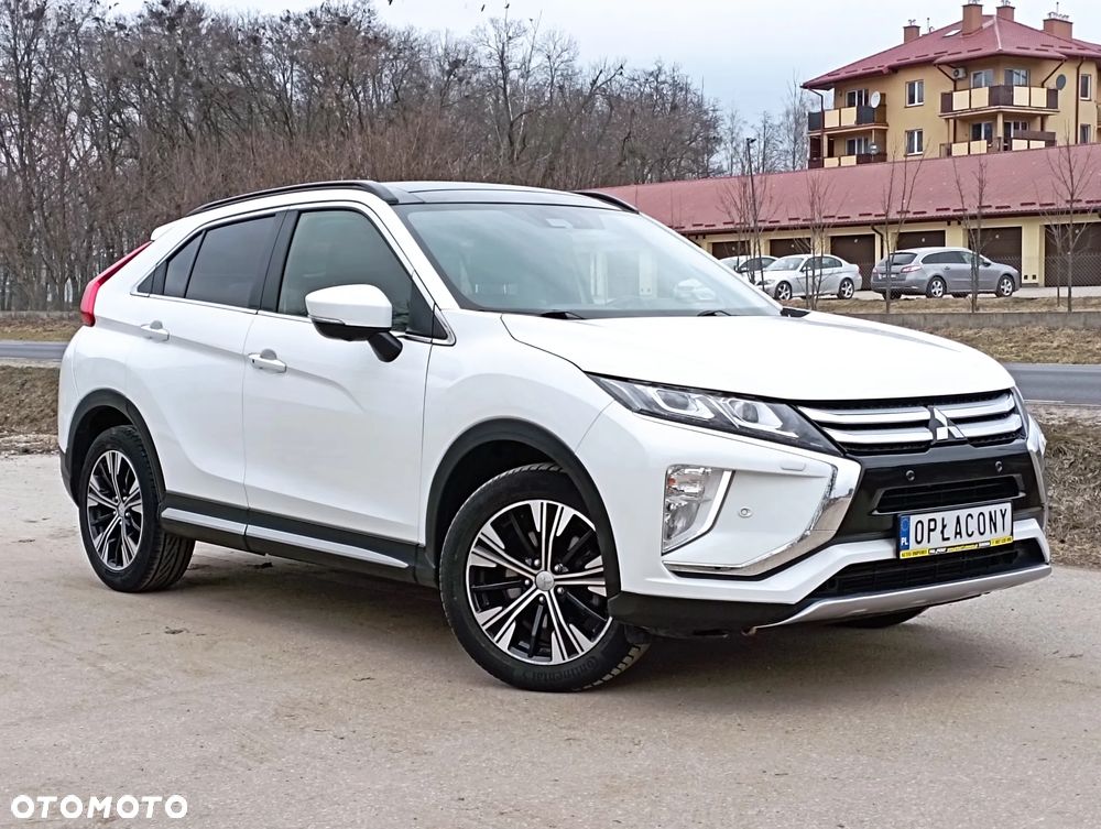 Mitsubishi Eclipse Cross - 11