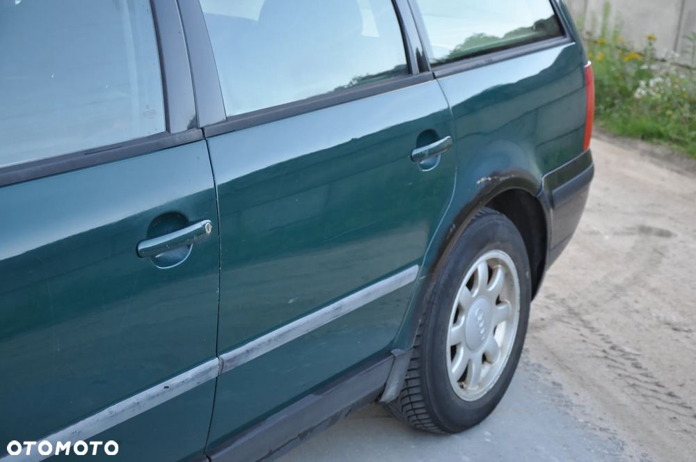 Volkswagen Passat 1.9 TDI CL - 21