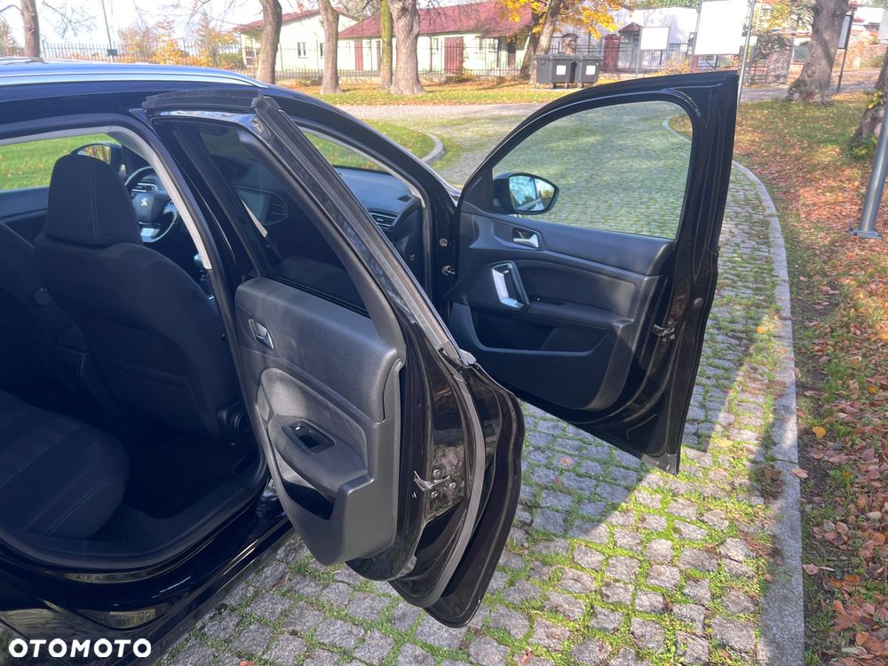 Peugeot 308 1.6 BlueHDi Business Line S&S - 24