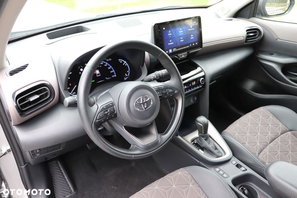 Toyota Yaris Cross 116 1.5 VVT-i Business Edition - 12