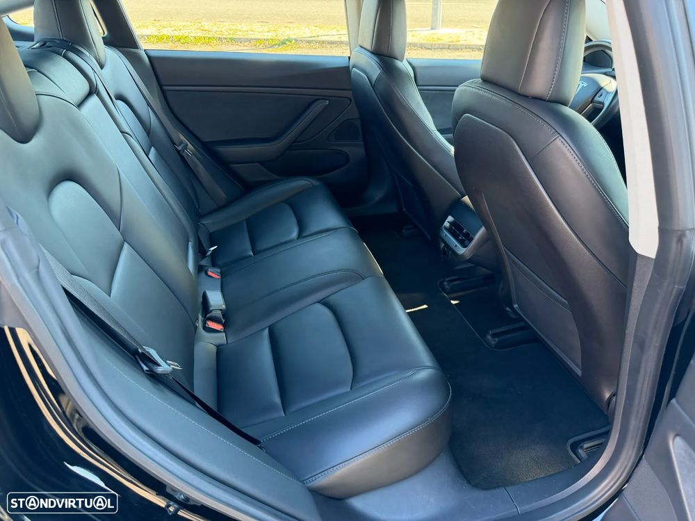 Tesla Model 3 Long-Range Dual Motor AWD - 9