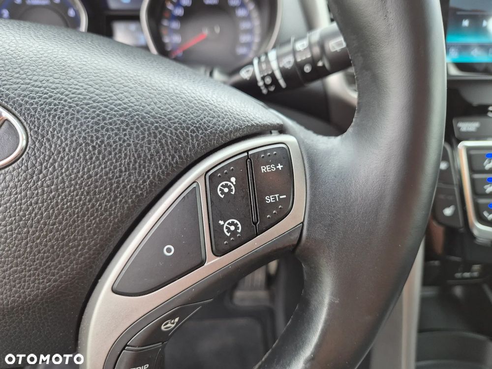 Hyundai i30 1.6 GDI Style - 38