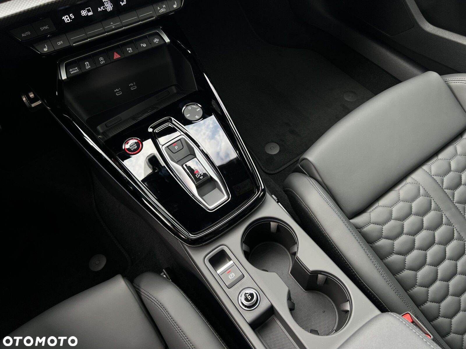 Audi RS3 Sportback - 15