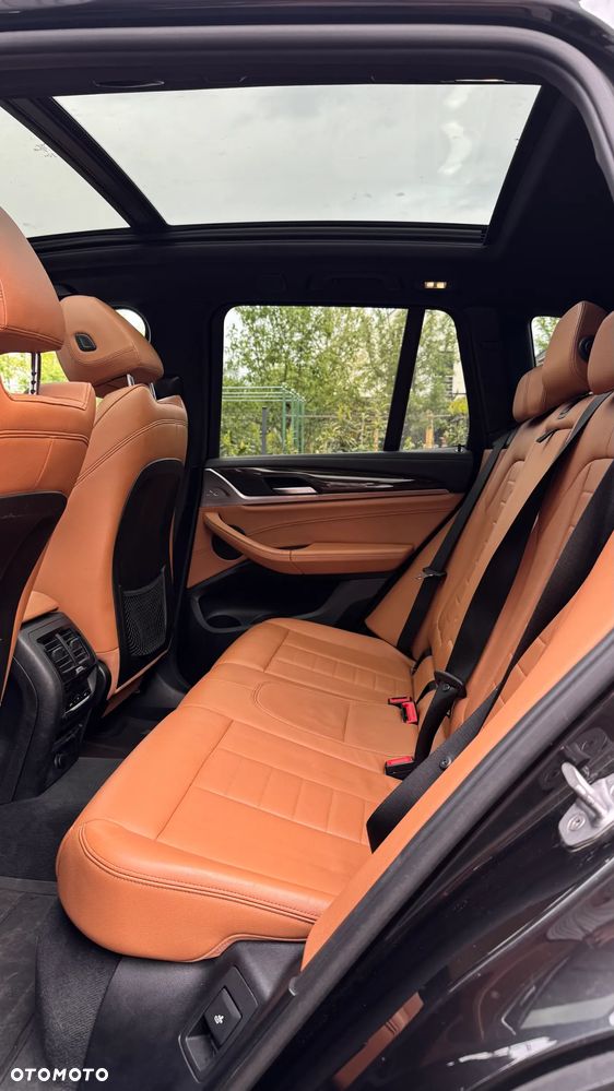 BMW X3 xDrive20d Luxury Line - 10