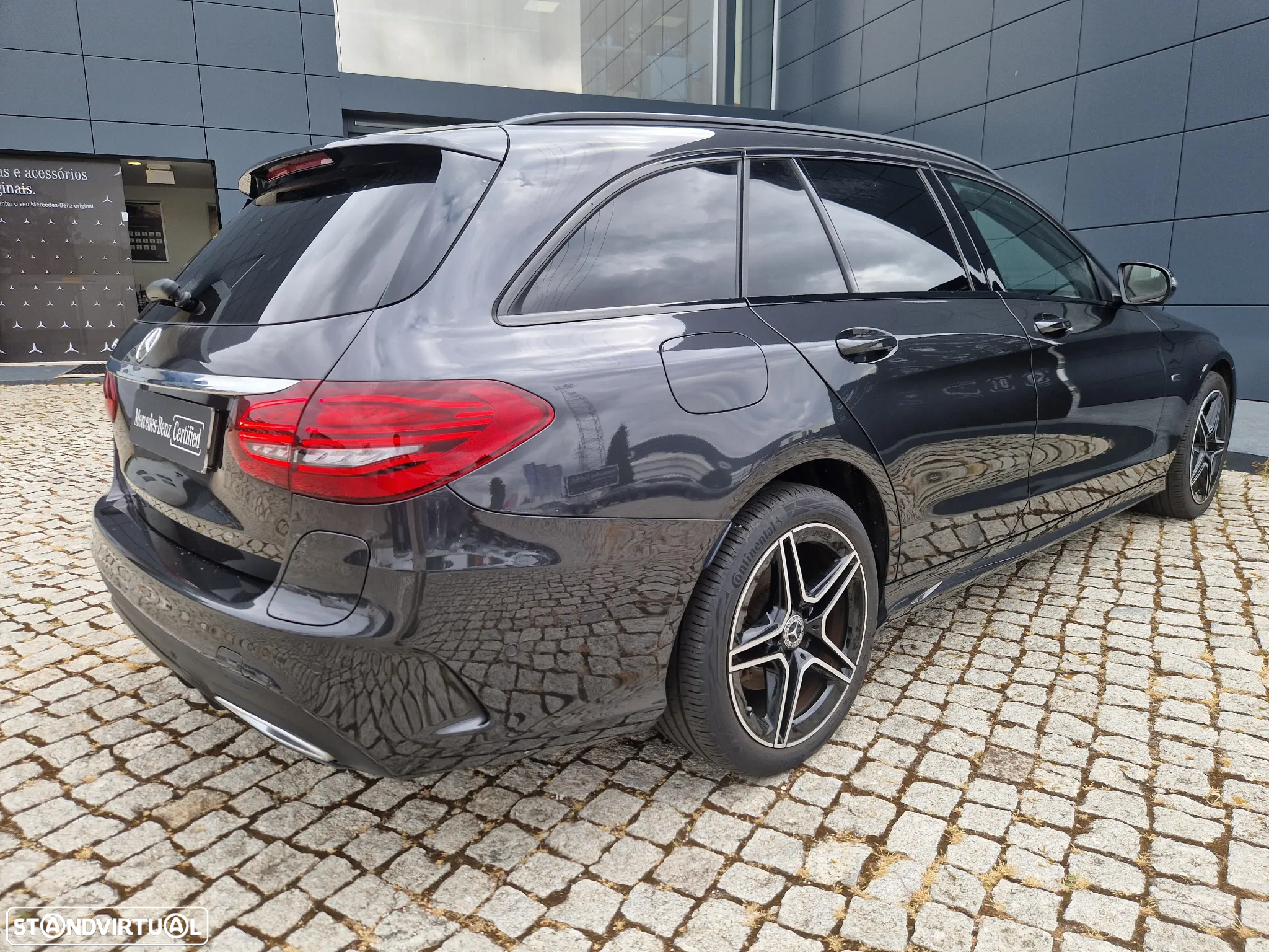 Mercedes-Benz C 300 de AMG Line - 4