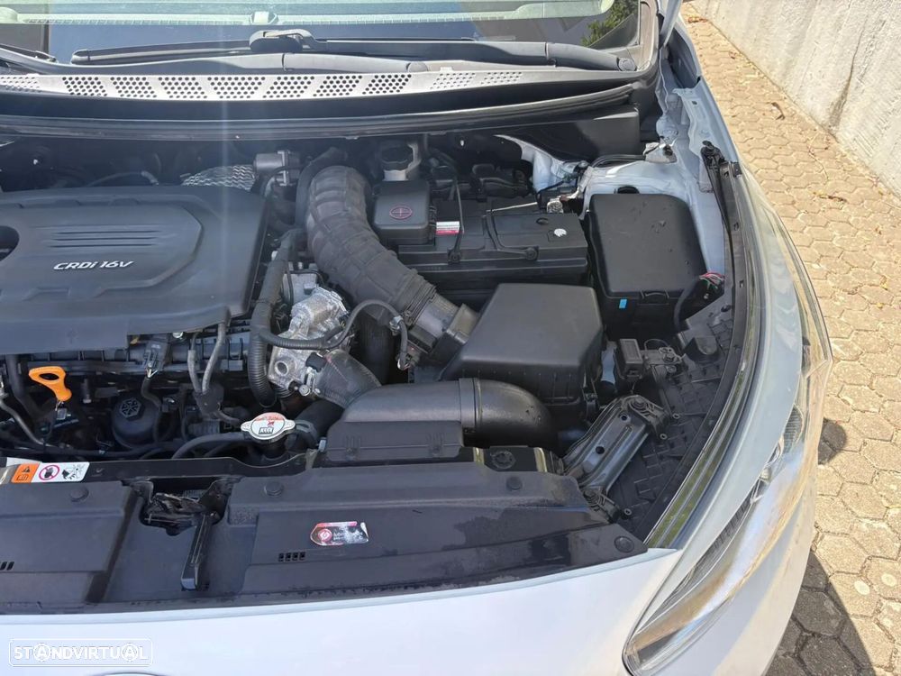 Kia Ceed SW 1.6 CRDi Nav Line - 19