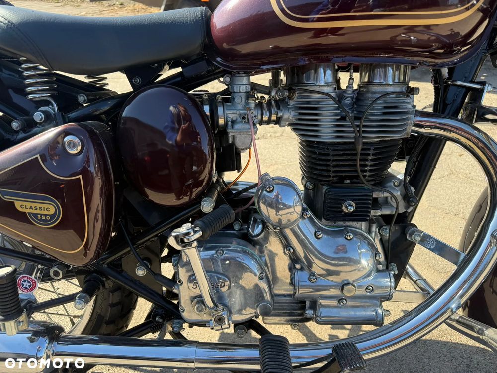 Royal Enfield Classic - 18