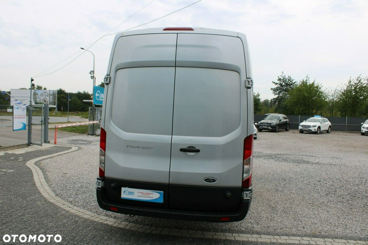 Ford Transit - 8