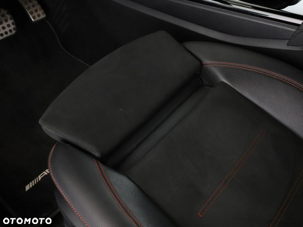 Mercedes-Benz CLA 250 e PHEV AMG Line 8G-DCT - 37
