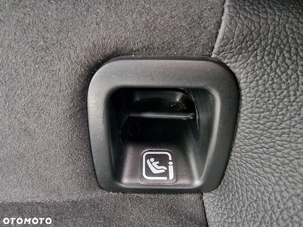 Mercedes-Benz Klasa A 160 AMG Line - 11