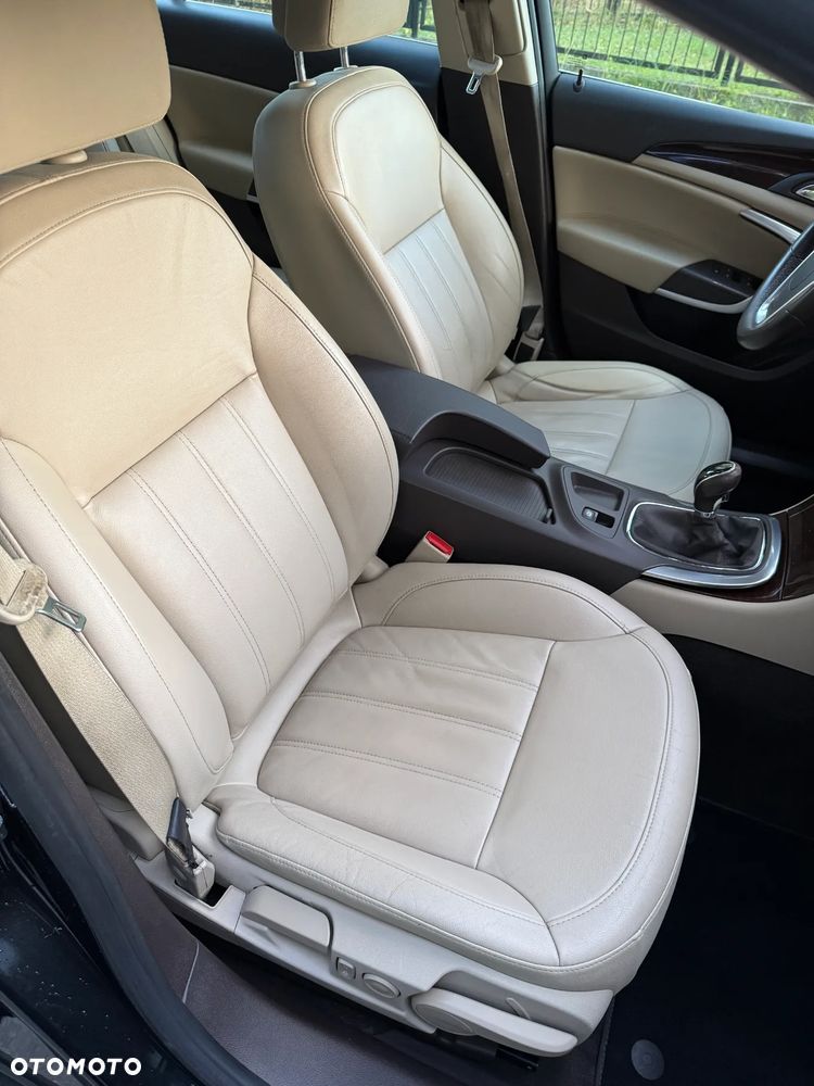 Opel Insignia 1.6 T Cosmo - 13