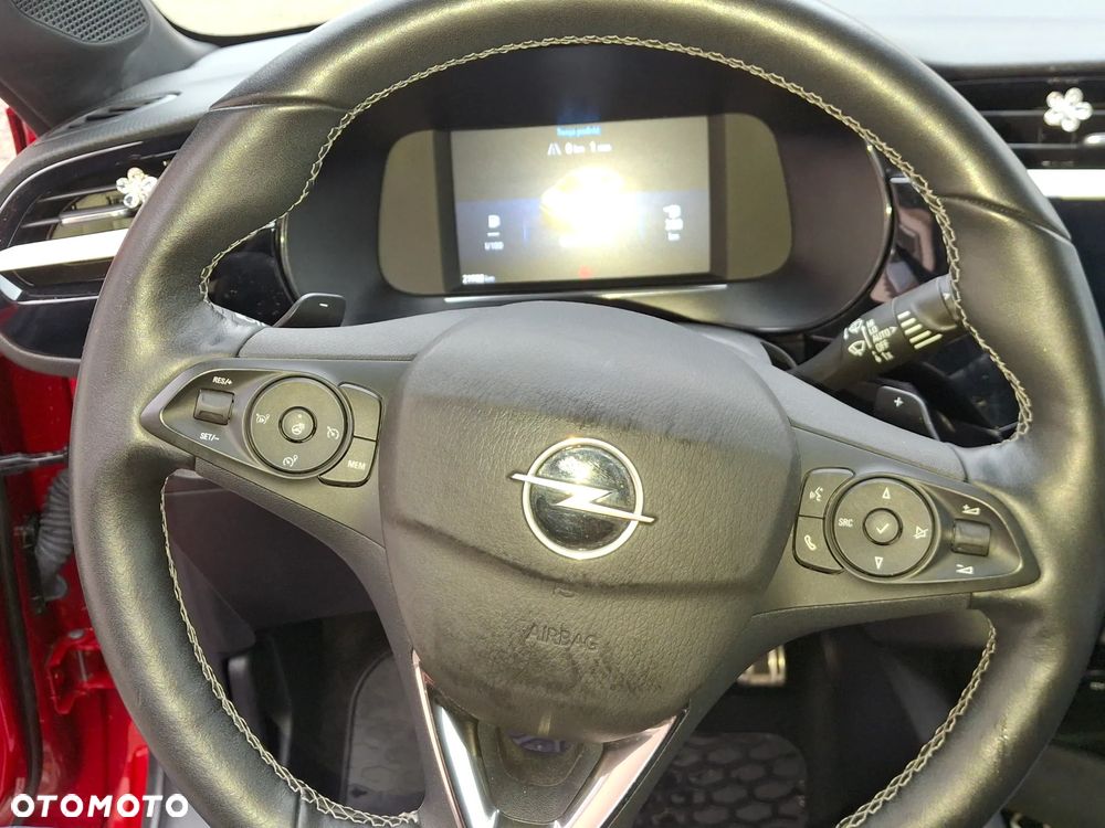 Opel Corsa 1.2 GS Line S&S - 11