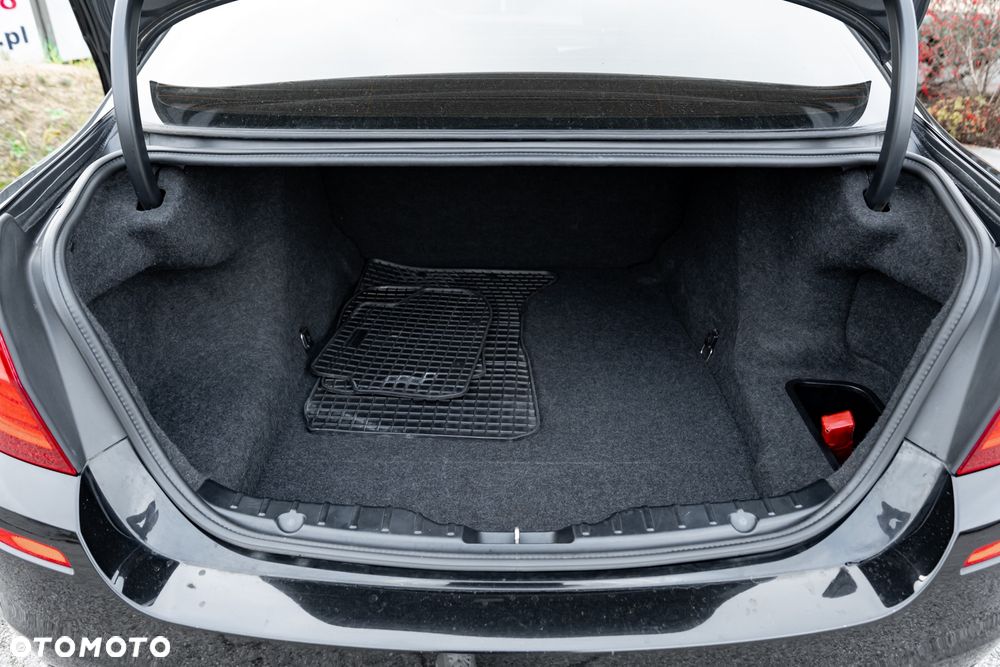 BMW Seria 5 ver-xdrive20d - 15