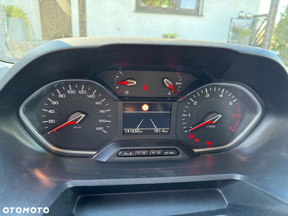 Peugeot Rifter MPV 1.5 BlueHDI Allure S&S N1 - 9