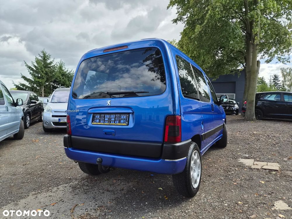 Peugeot Partner 90 Premium - 9