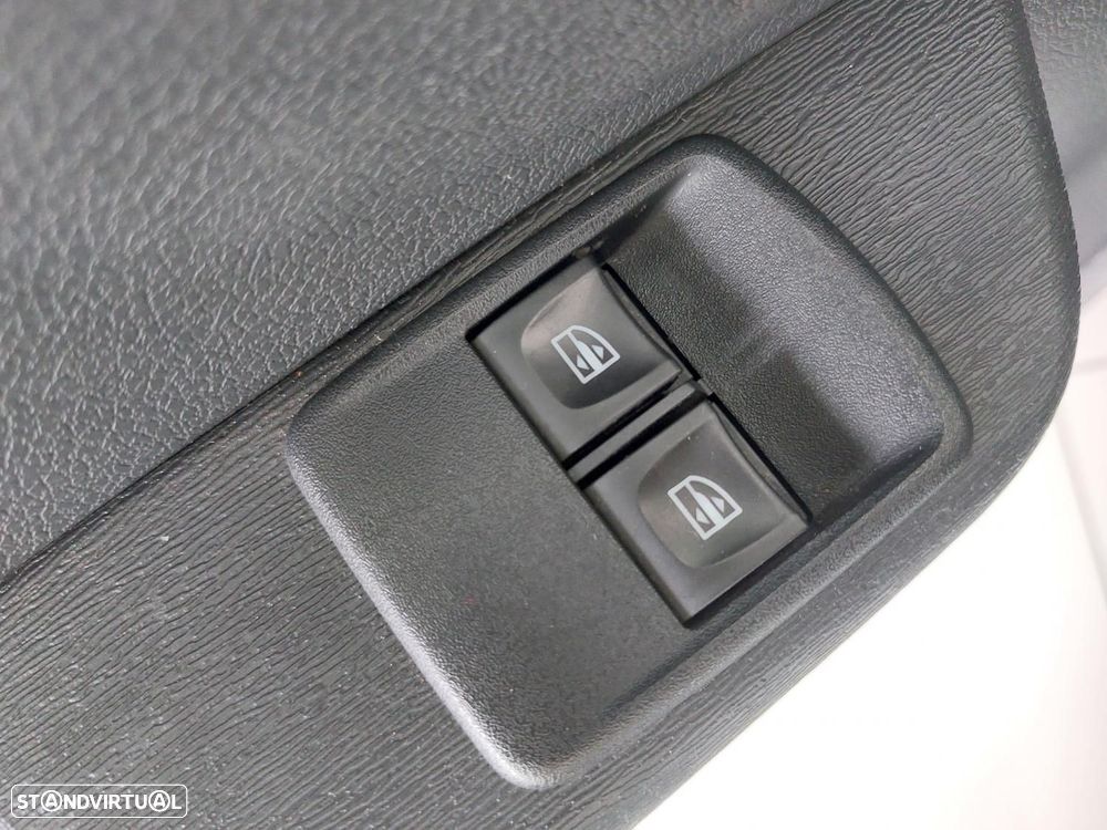 Dacia Dokker Work edition 1.5 DCI - IVA Dedutível - 17