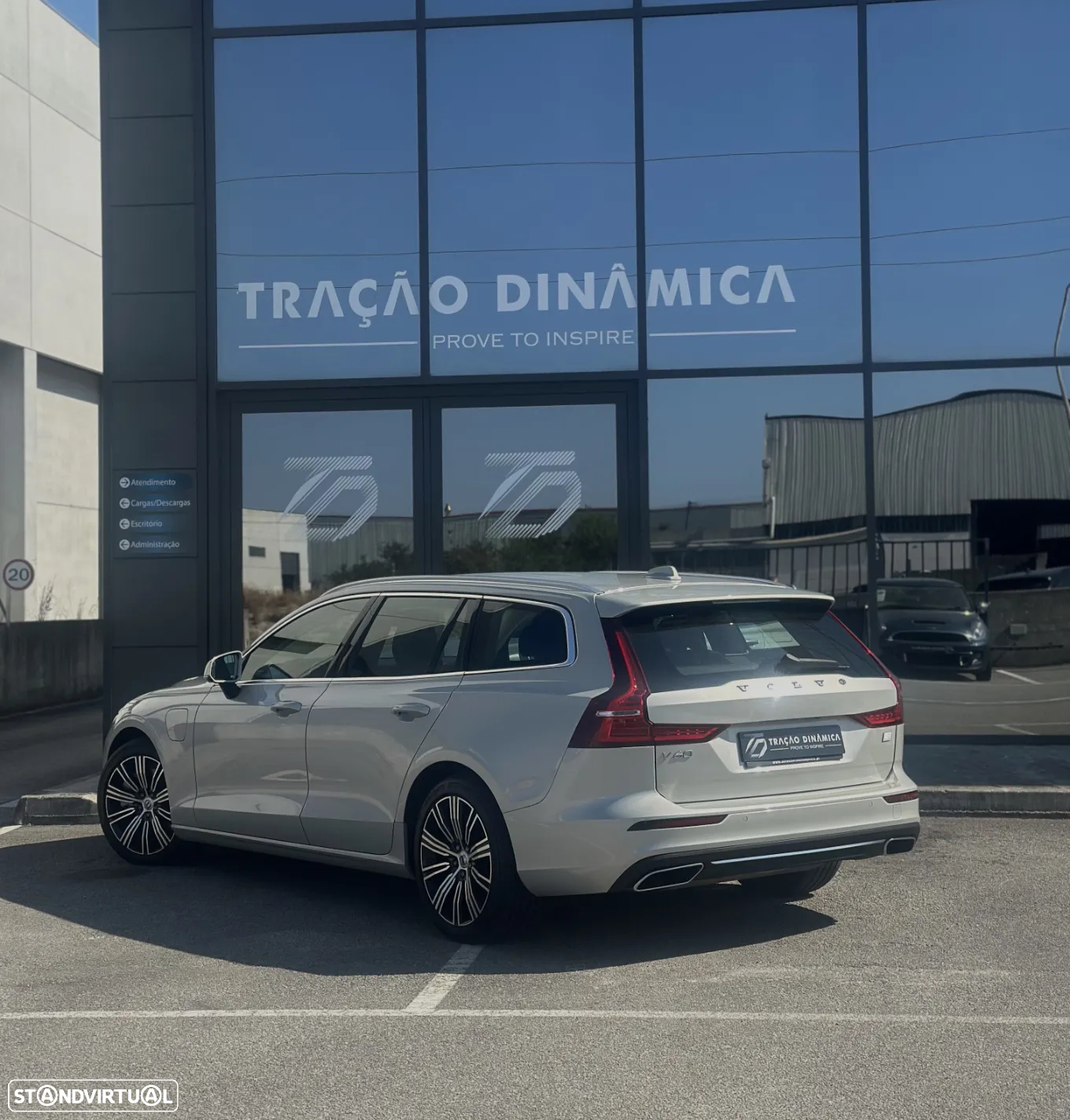 Volvo V60 2.0 T6 AWD TE Inscription Expression - 9