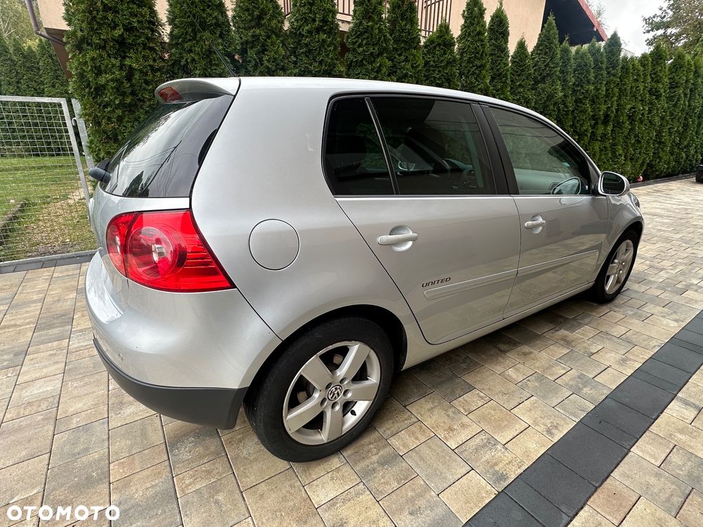 Volkswagen Golf - 3