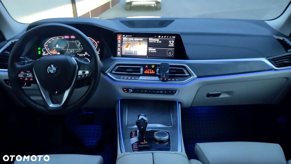 BMW X5 xDrive30d - 18