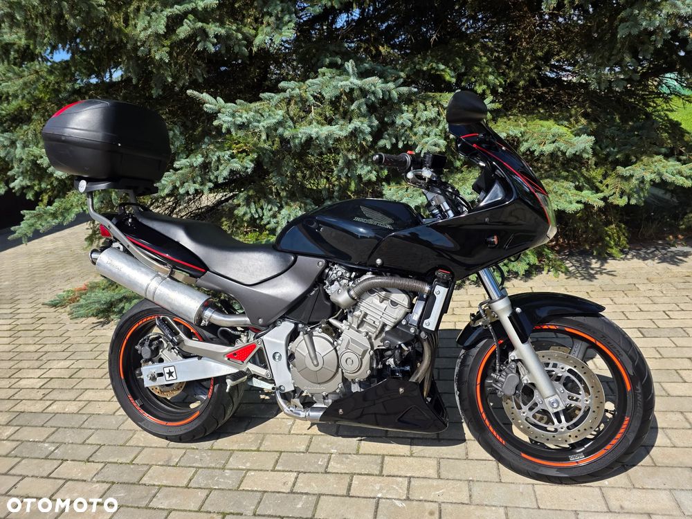 Honda Hornet - 22