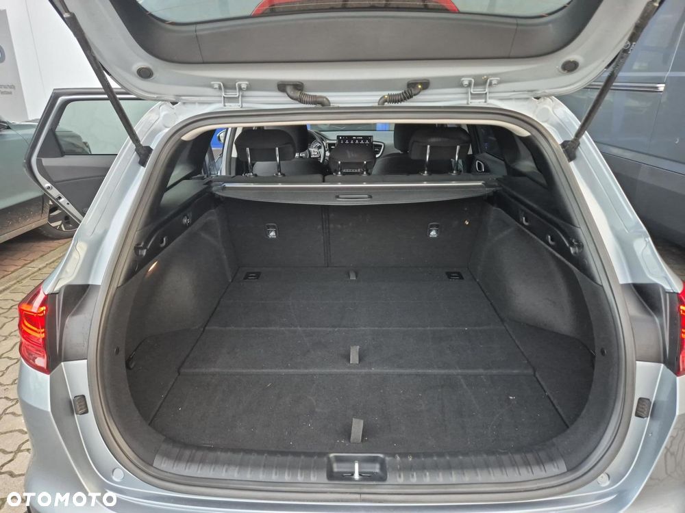 Kia Ceed 1.5 T-GDI M - 18