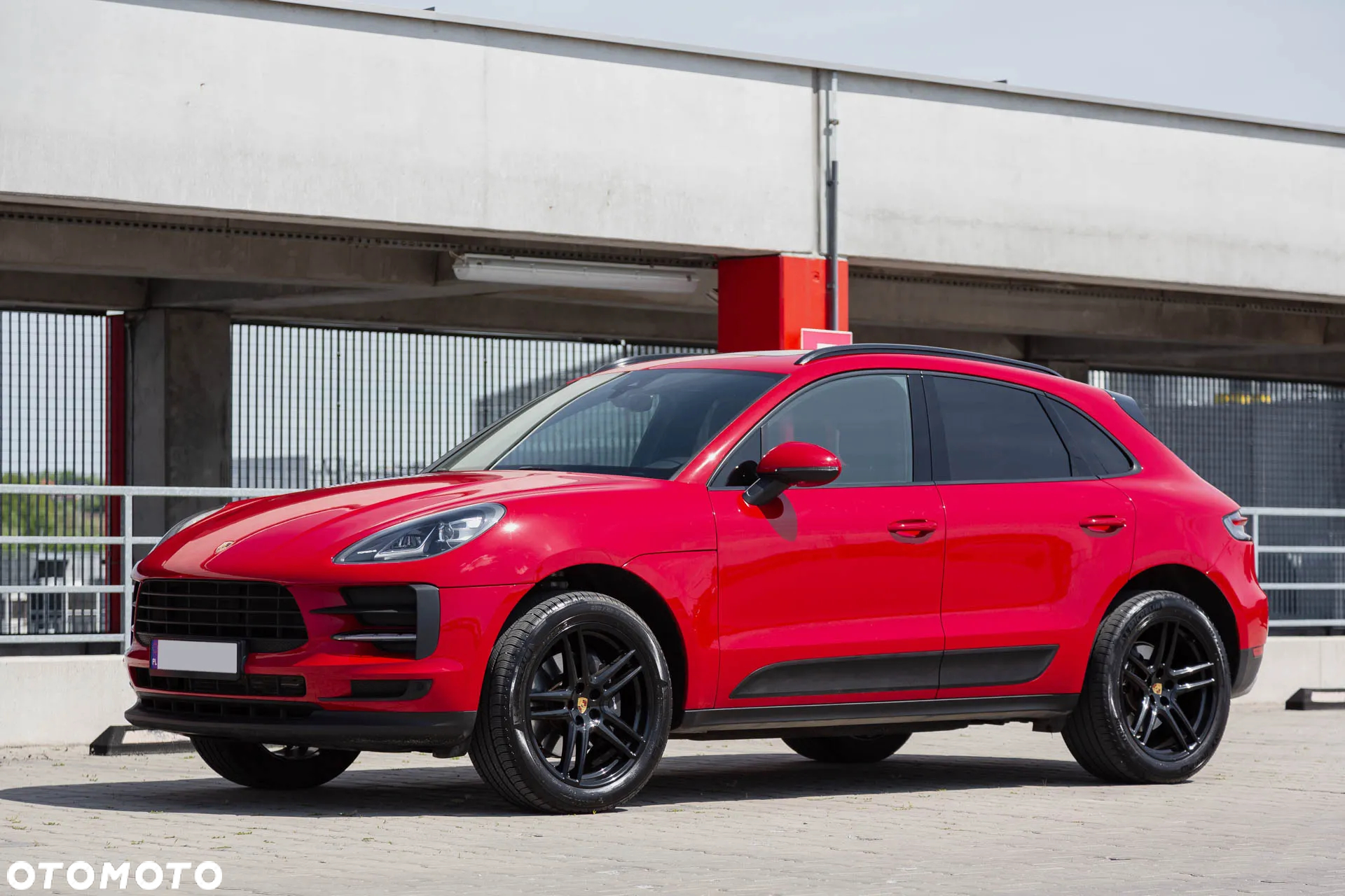 Porsche Macan Standard - 2